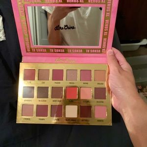 Venus XL palette